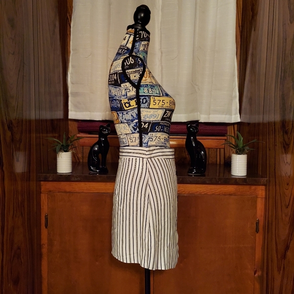 BCBGeneration Striped Double Breasted Mini Wrap Skirt NWOT - Picture 5 of 13